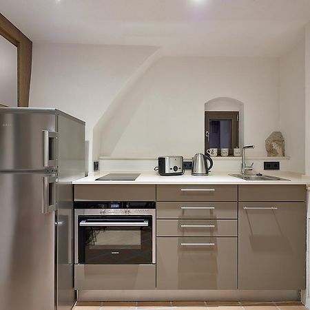 Am Hofbrunnen Apartment Rothenburg ob der Tauber Bilik gambar